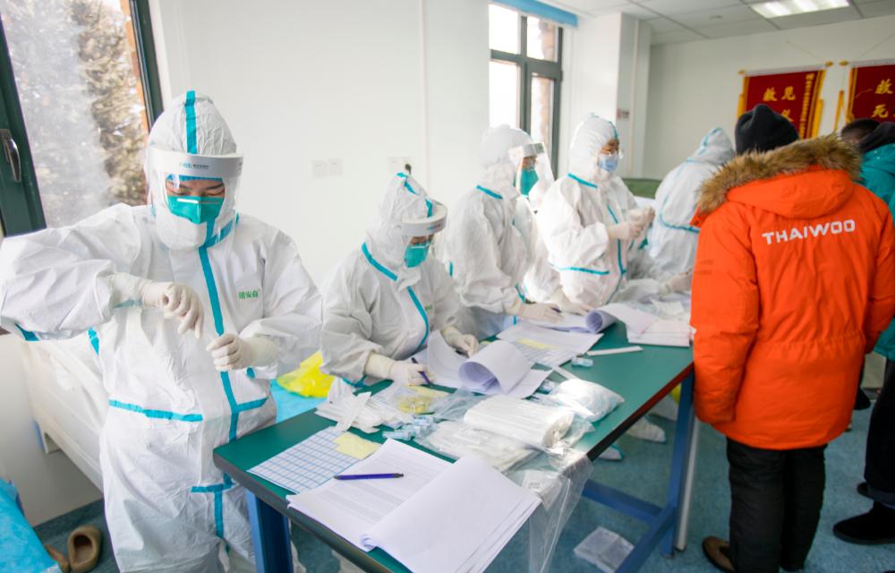 存量清零增量管控我区全面开展核酸检测采样工作