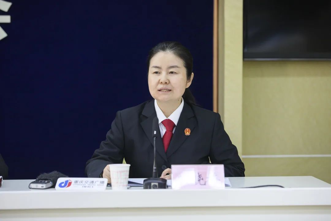 市高法院民一庭副庭长田晓梅发布典型案例新闻发布会上,市高法院民一