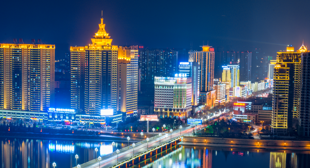 咸阳夜太美快打开带你游玩璀璨夜景