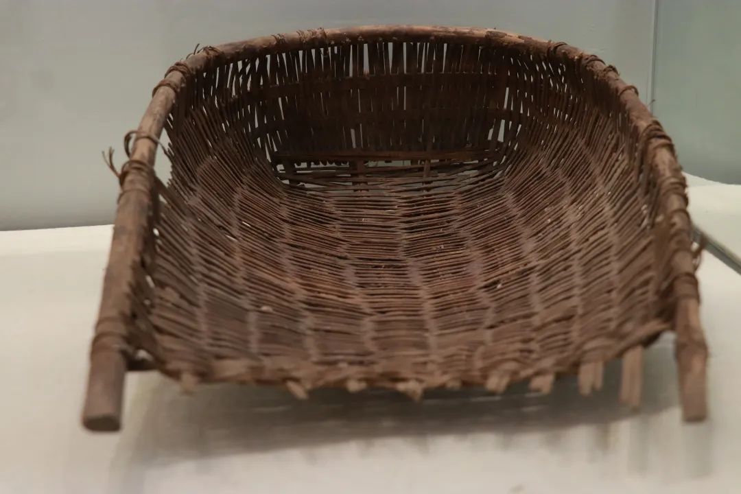 农村老物件在我们生活中慢慢消失而有些老物件很多回忆只能从一些老
