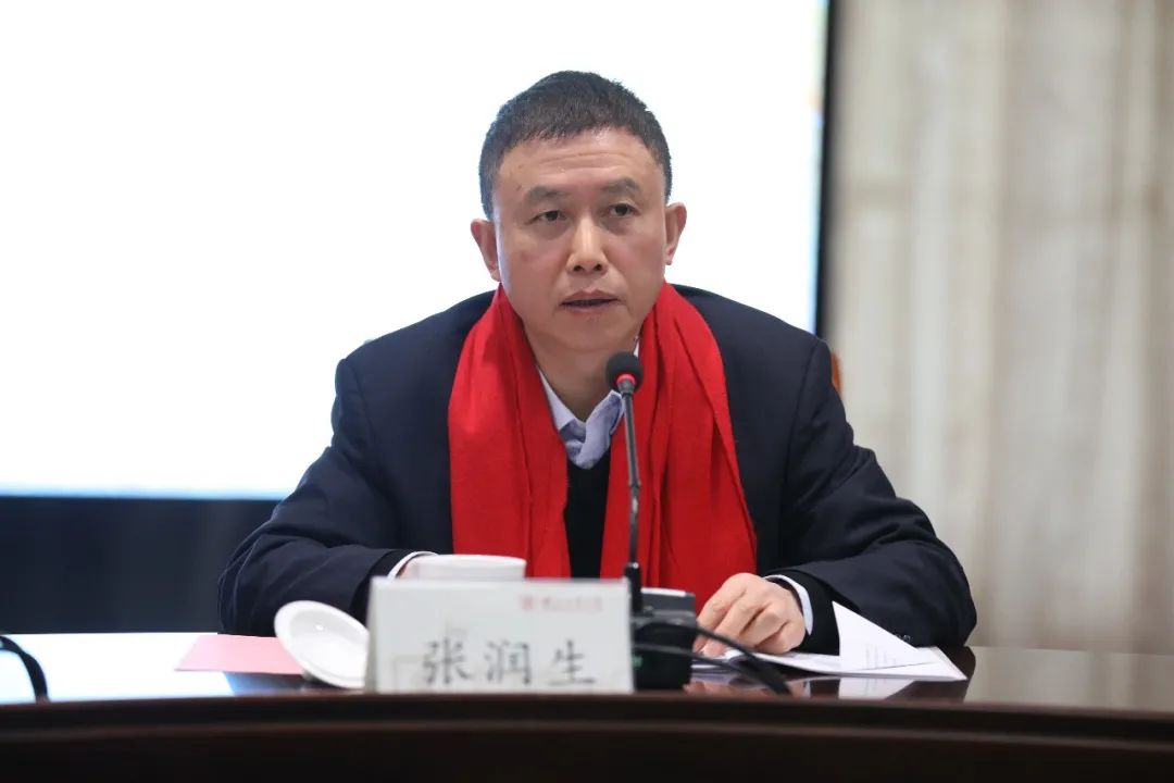 张润生,陈杰共同为浙江工业大学欧美同学会揭牌1月9日,浙江工业大学