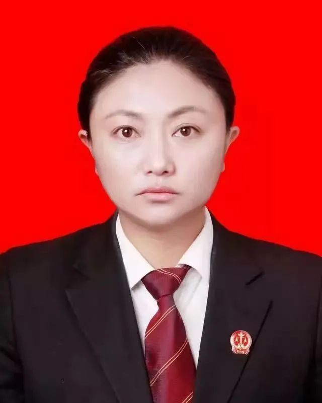 喜报玉树市人民法院副院长宋春花荣获全国优秀法官称号