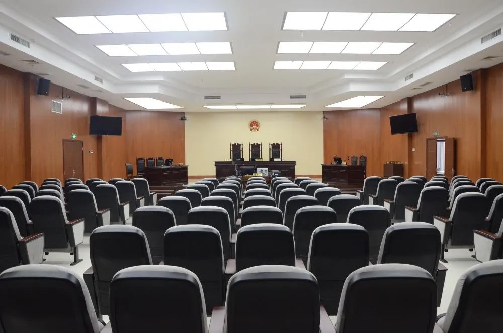 渠县法院法庭实景照01一是充分发挥庭前会议的功效,保障庭审活动有序