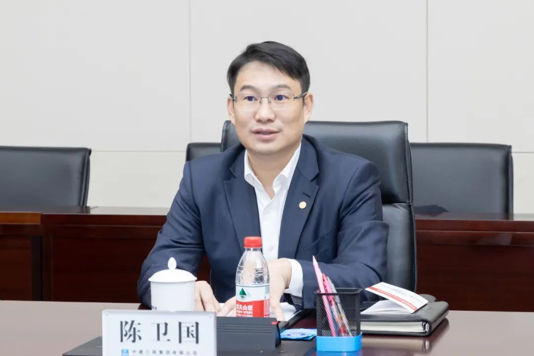 抢鲜看湖北省副省长万勇到中建三局调研