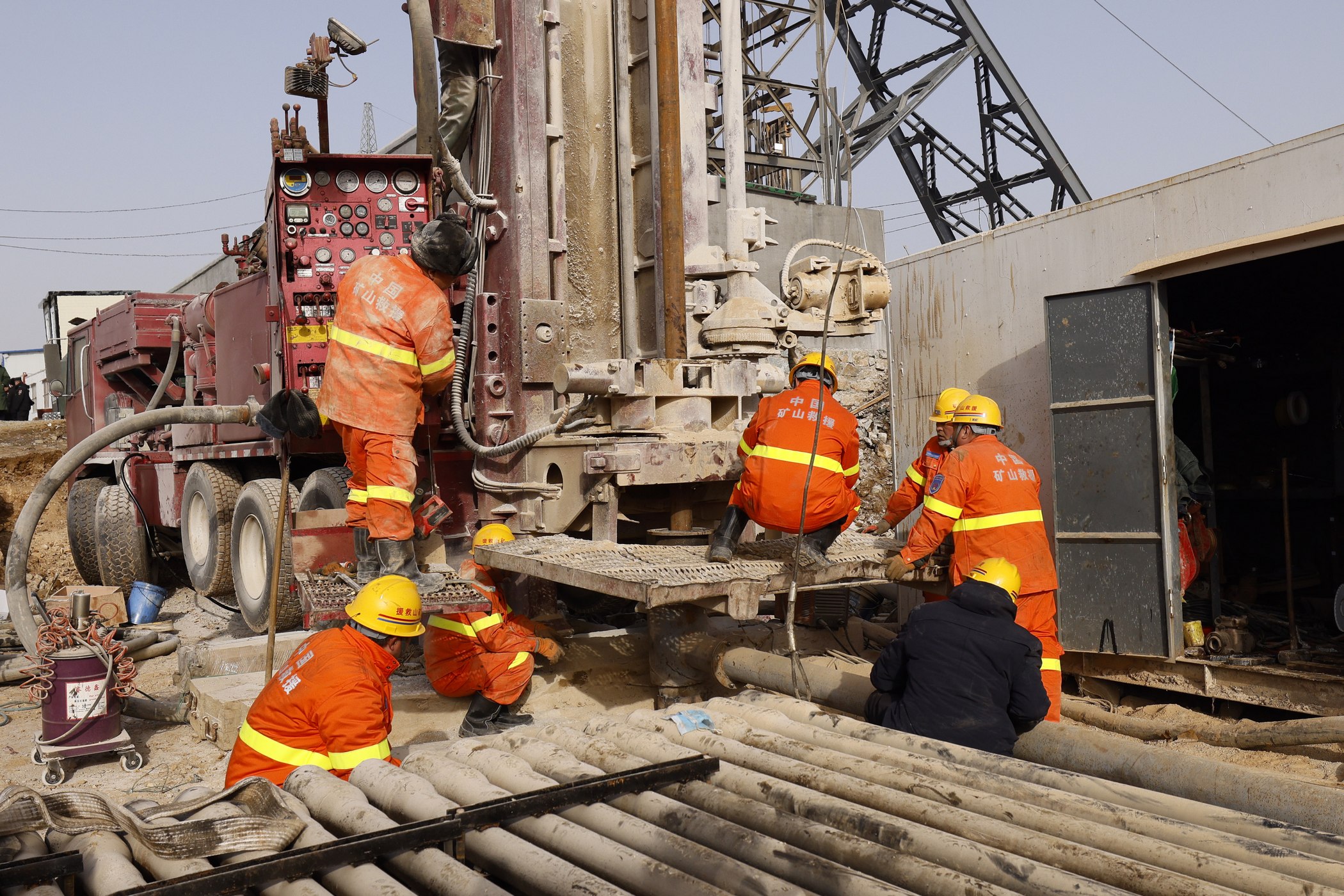 栖霞金矿事故发生3天救援最新情况如何