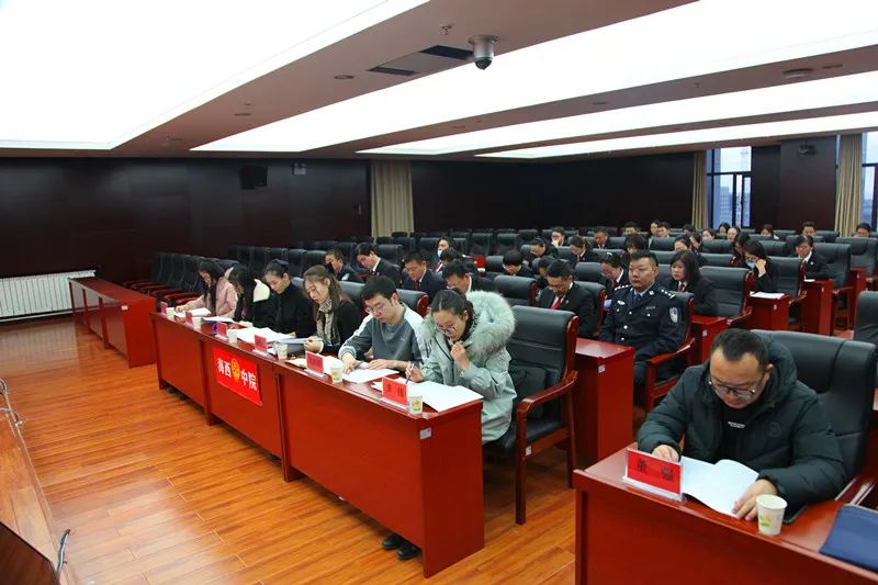 州委第六考评组组长丁凤山一行对海西中院2020年度各项工作和目标任务