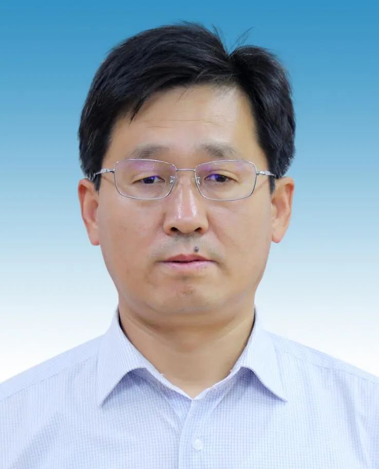 日照市东港区委常委,政法委书记 田洪浩中央政法工作会议全面总结了