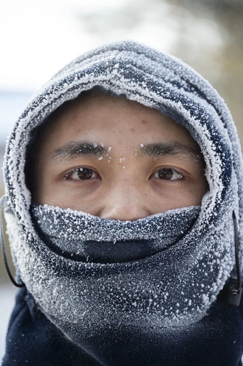 北极消防员的极寒坚守