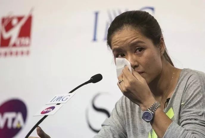 又见李娜：网球不再是唯一 大不了就躺平一会_李娜网球传奇人生_李娜大女主精神