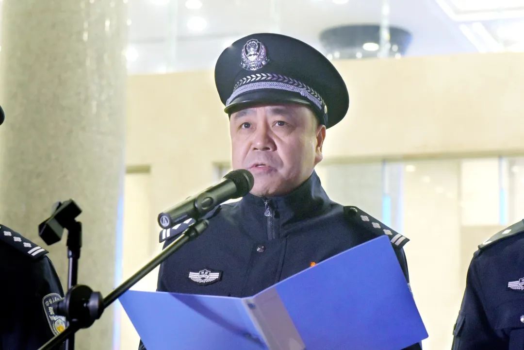 利剑出鞘,平安守护——雨花公安开展社会面管控"显性警务"集中清查