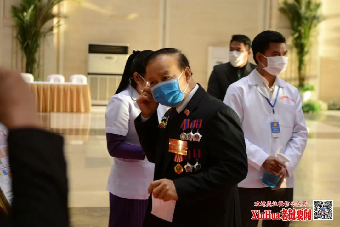 2021年1月13日在走入老挝人民革命党第十一次全国代表大会会场前整理