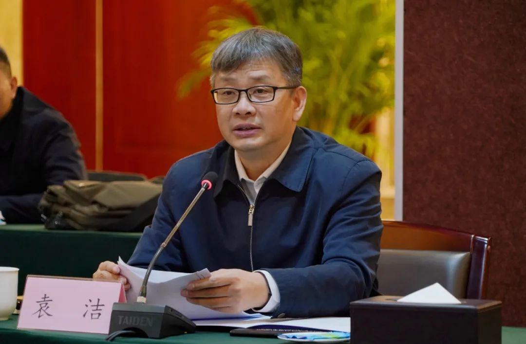 总经理,党组副书记刘石泉,党组副书记陈国瑛,党组成员,副总经理龚波