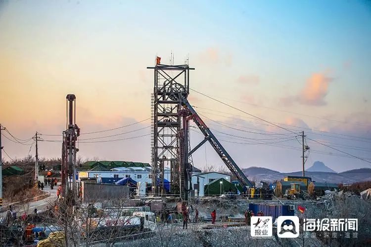 栖霞金矿事故救援最新进展井筒清障至地下350米钻孔距预定深度不足