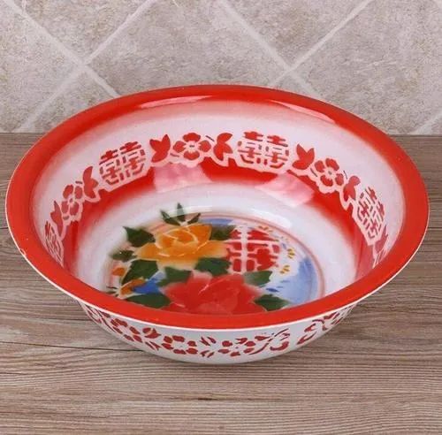 陪伴几代上海人的上海品牌,你还记得多少?
