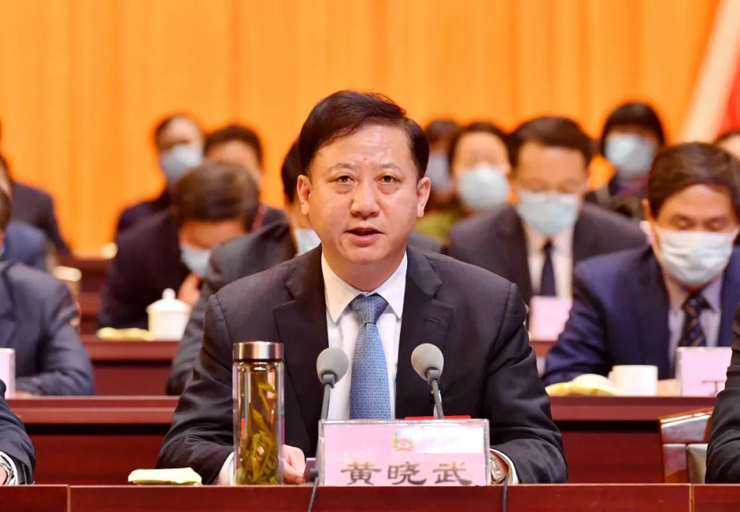 大会通过了《中国人民政治协商会议第十四届蚌埠市委员会第四次会议