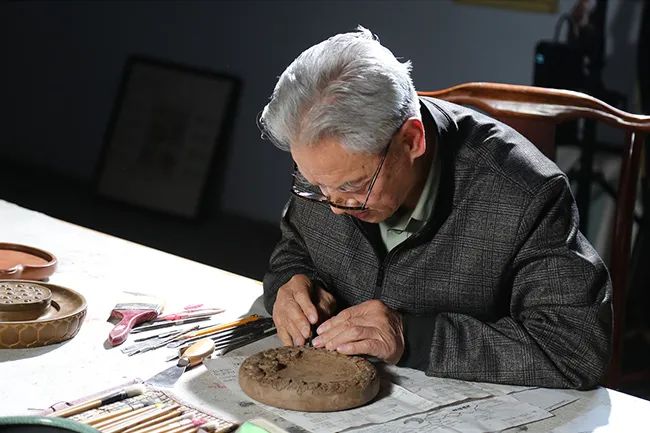 把爱带回家家风故事分享第十二届全国五好家庭之解玉霞家庭