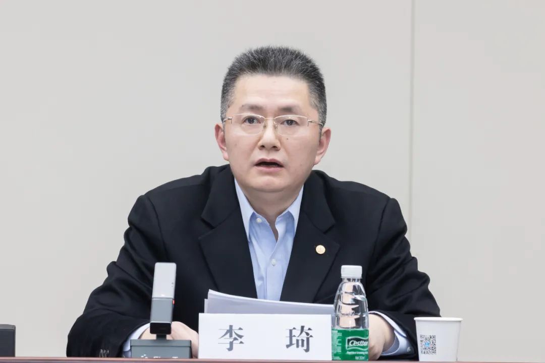 中建三局党委副书记,总经理李琦主持会议并表示,这次组建工作事关重大