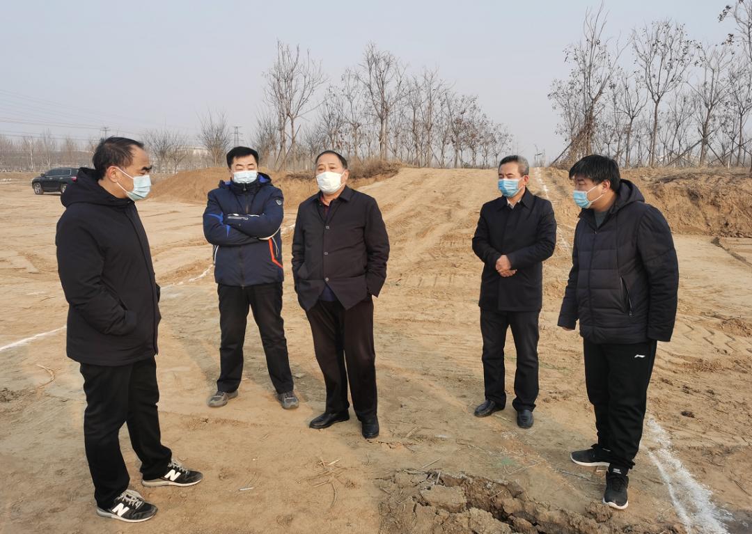 我县复工复产复市情况;县委常委办公室主任宋光华,副县长卢风军参加