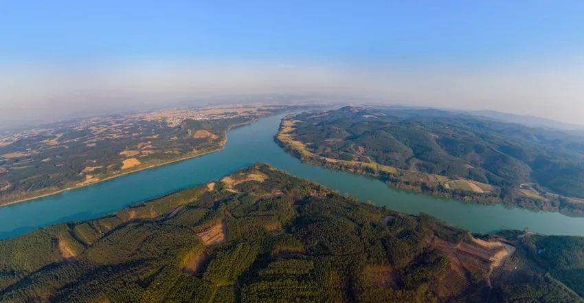 营商环境好来宾三江口新区引进产业大项目10个