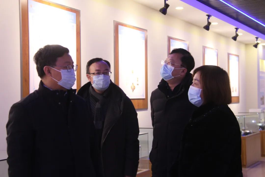 自治区党委组织部部务委员张秦深入通辽经济技术开发