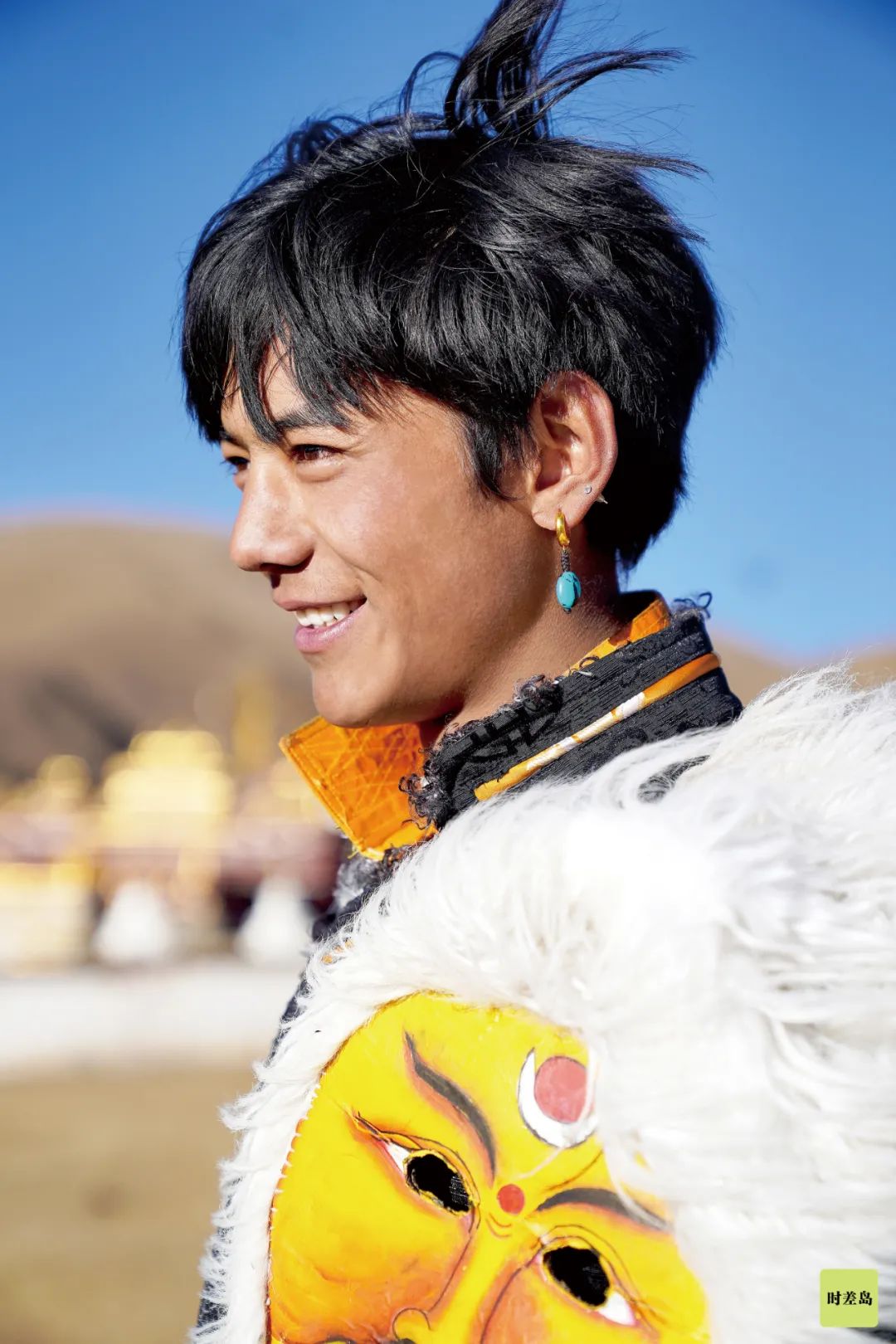 四川甘孜有很多美少年.摄影08时差岛康巴美女也多,不愧是川妹子!