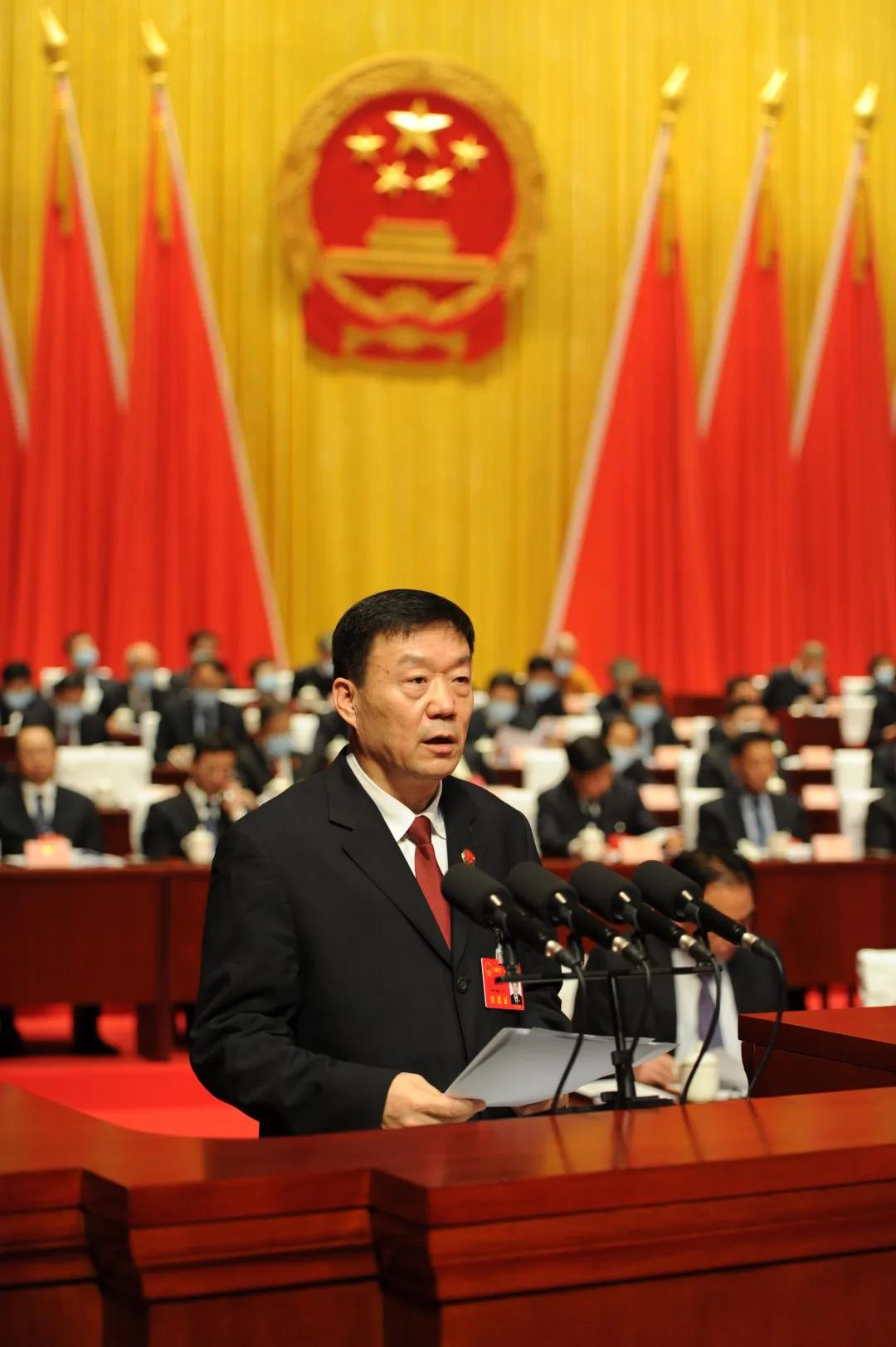 1月21日,山西省检察院检察长杨景海在山西省第十三届人民代表大会第四