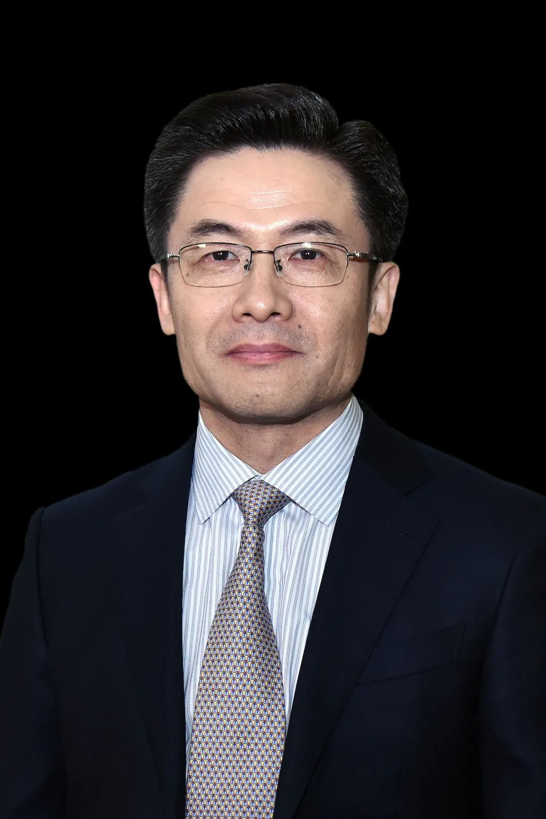 作者介绍:严晓伟 北京协和医院内科学系副主任,教授,主任医师.