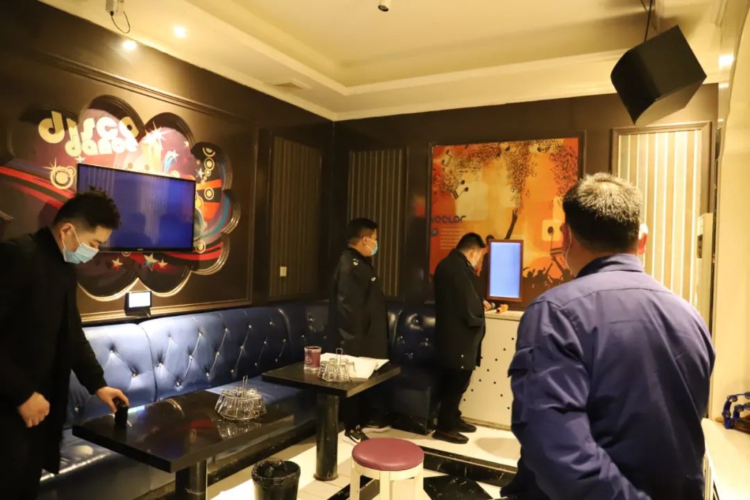 新野县开展春节前扫黄打非联合执法专项行动