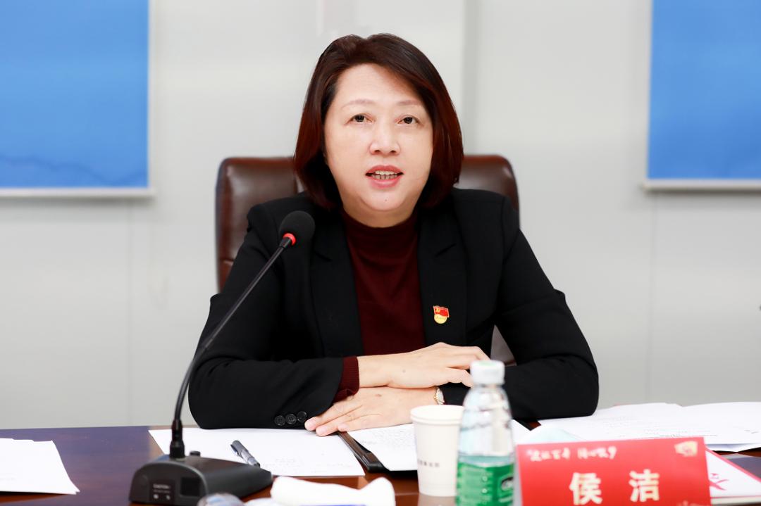 建证百年 同心筑梦!中建集团开展党的创新理论进项目暨送温暖慰问