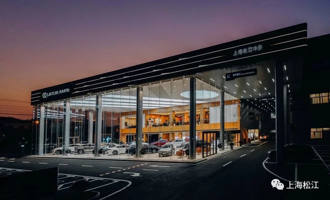 苏州嘉兴杭州的消费者都慕名而来松江又一豪华车4s店开业