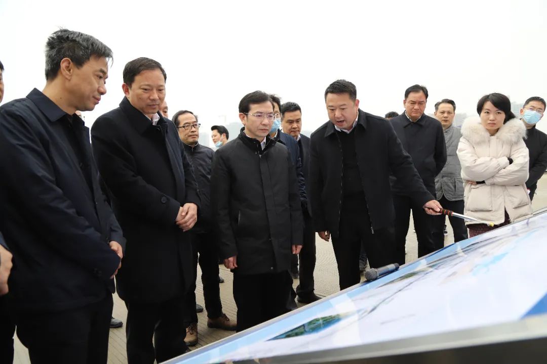 副市长宋铀参加调研.