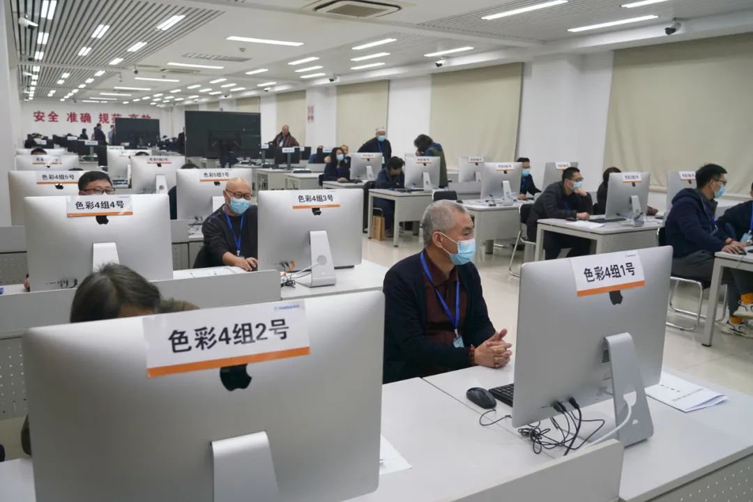 美术统考生山东首次实行网上评卷美术答卷拍摄过程是怎样的