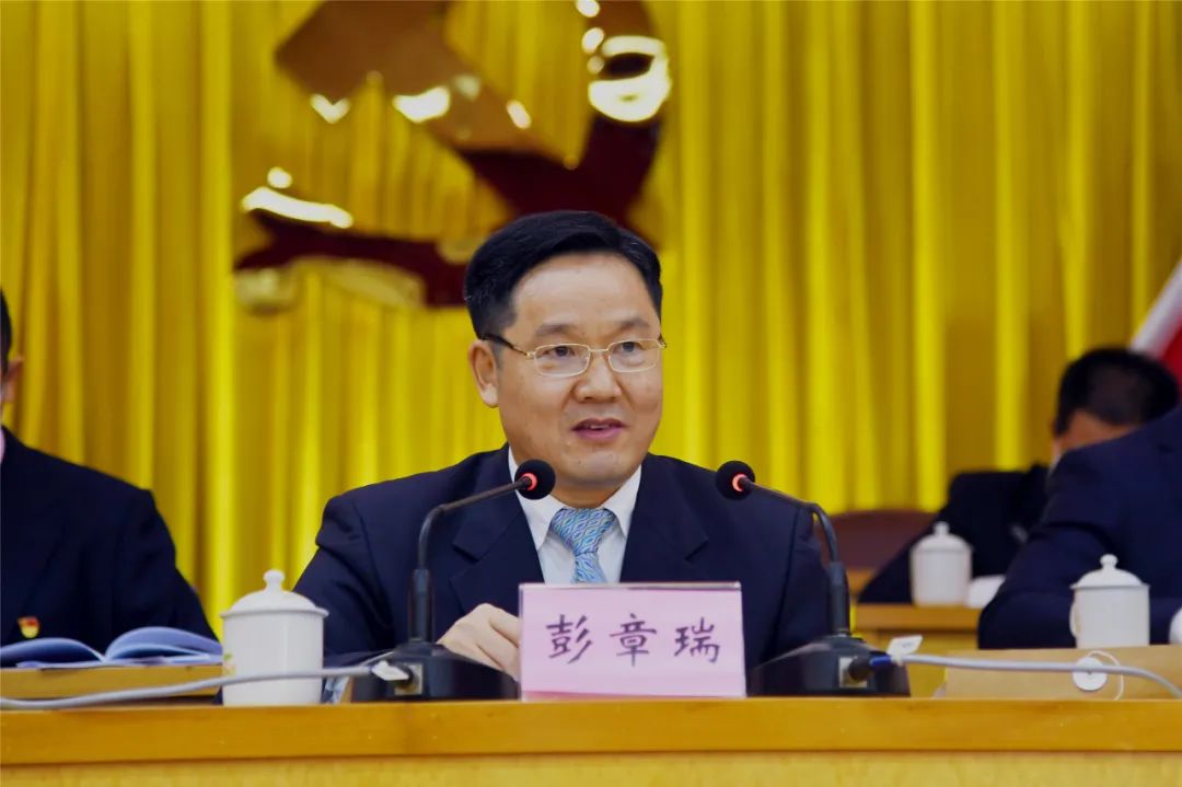 彭章瑞思路千条措施千条不抓落实就是白条