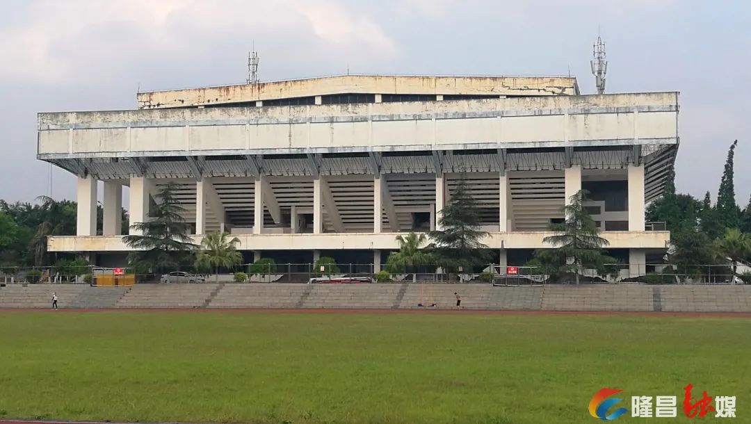 颜值爆表快去打卡隆昌这座老体育馆完成逆生长