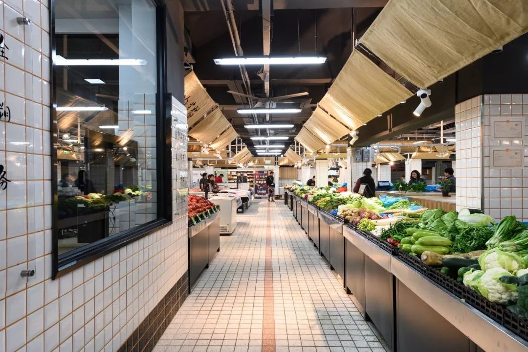 这样逛菜场太时髦