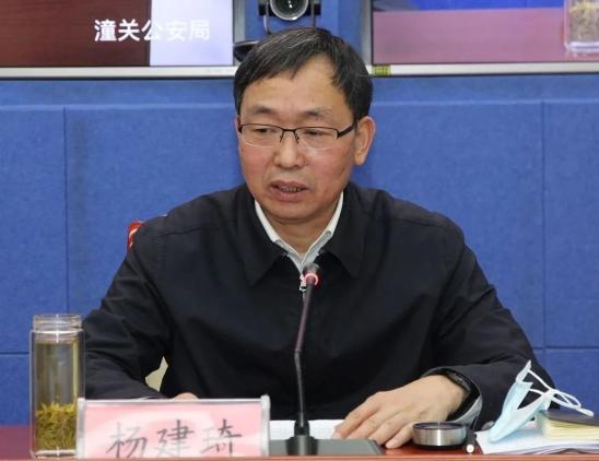 警讯要闻杨建琦全力以赴保障今年春运交通安全畅通