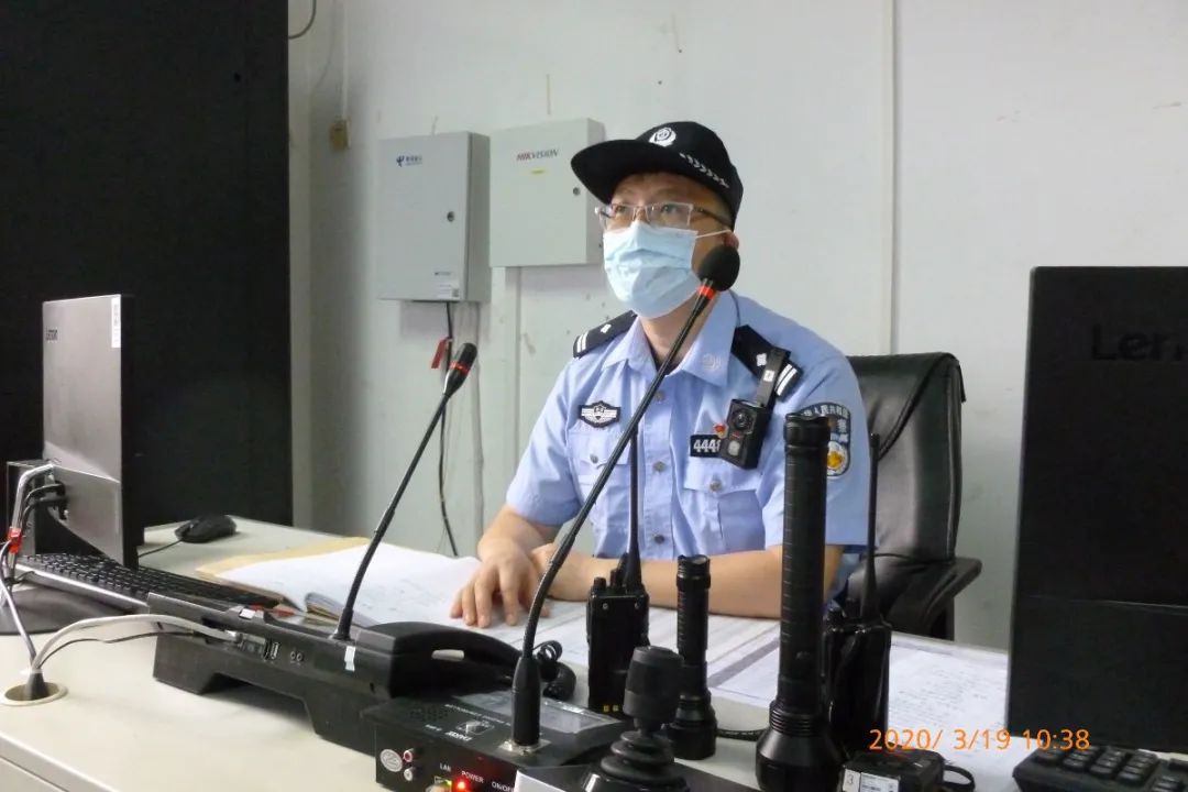 从“进修强国”外贸网站建树_外贸网站建树_
APP和互联网上精选内容