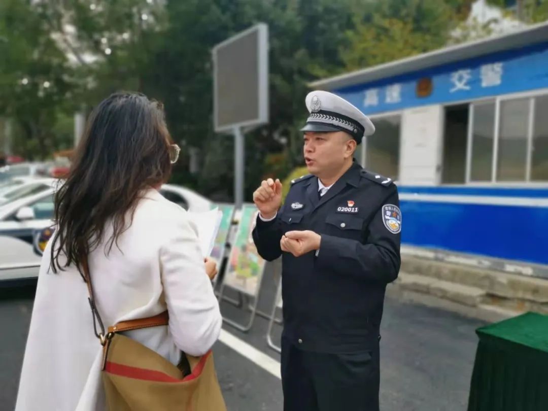 平安春运交警同行福州高速交警开展春运启动仪式守护您的回家路