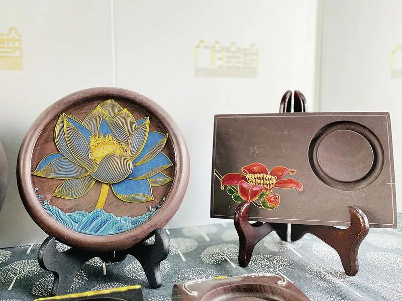 一等奖肇庆端砚穿上金丝银线斩获大奖