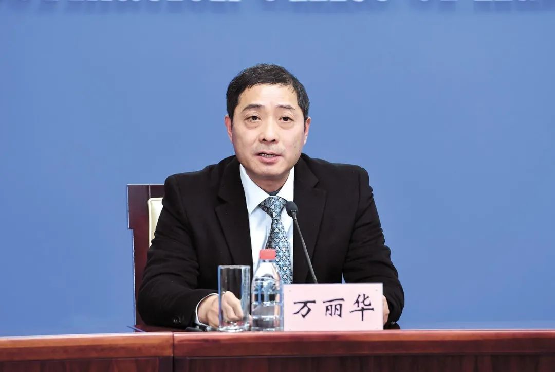 省生态环境厅副厅长万丽华:"提气,降碳,强生态,增水,固土,防风险"郭涛