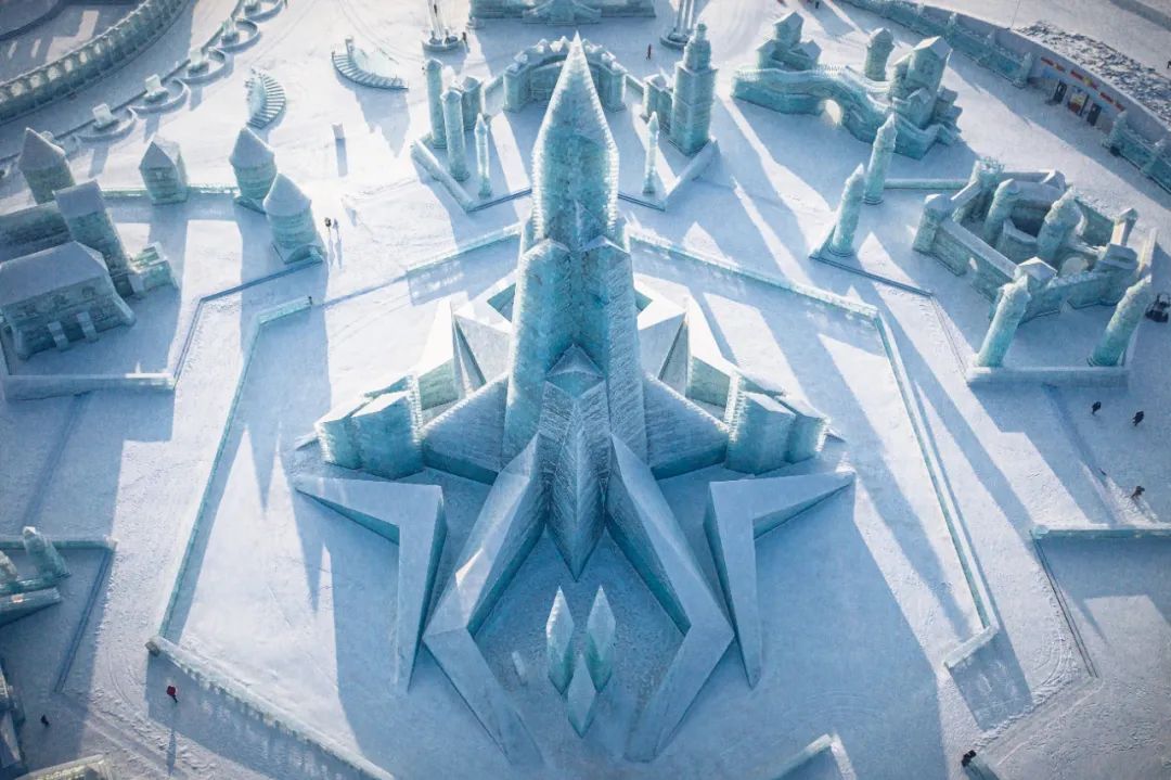 耗资过亿只开了26天他拍下冰雪城市的记忆