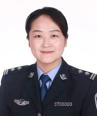 致敬英雄抗击疫情你最美