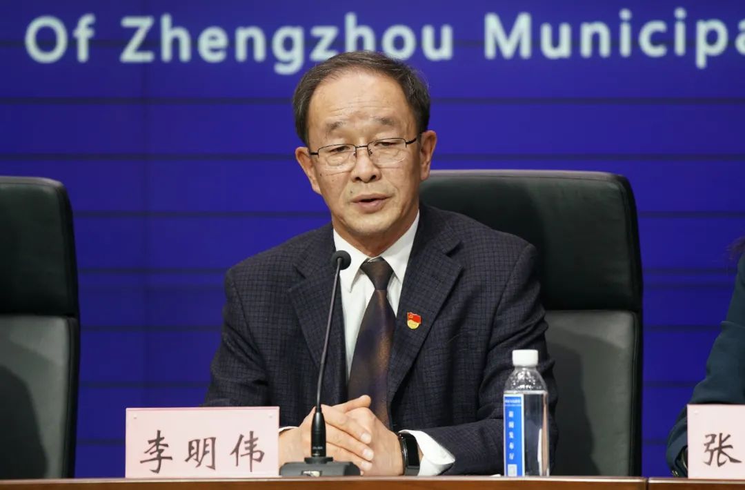 盛铎 郑州市大数据局副局长王保来 郑州市人民政府