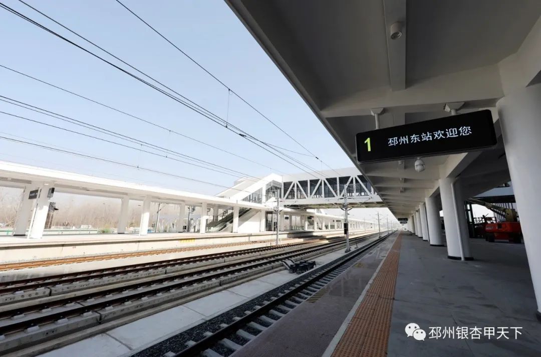 大气邳州高铁站即将开门迎客