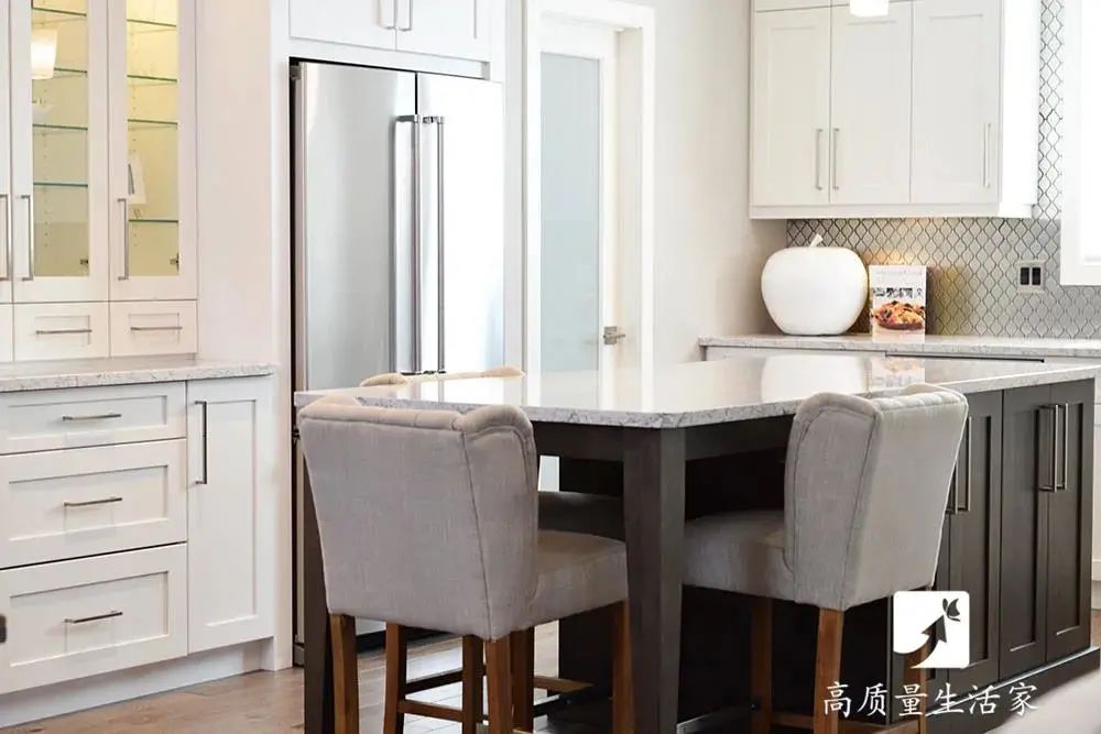 冰箱是放厨房好还是餐厅好装修师傅一提醒才知放错了