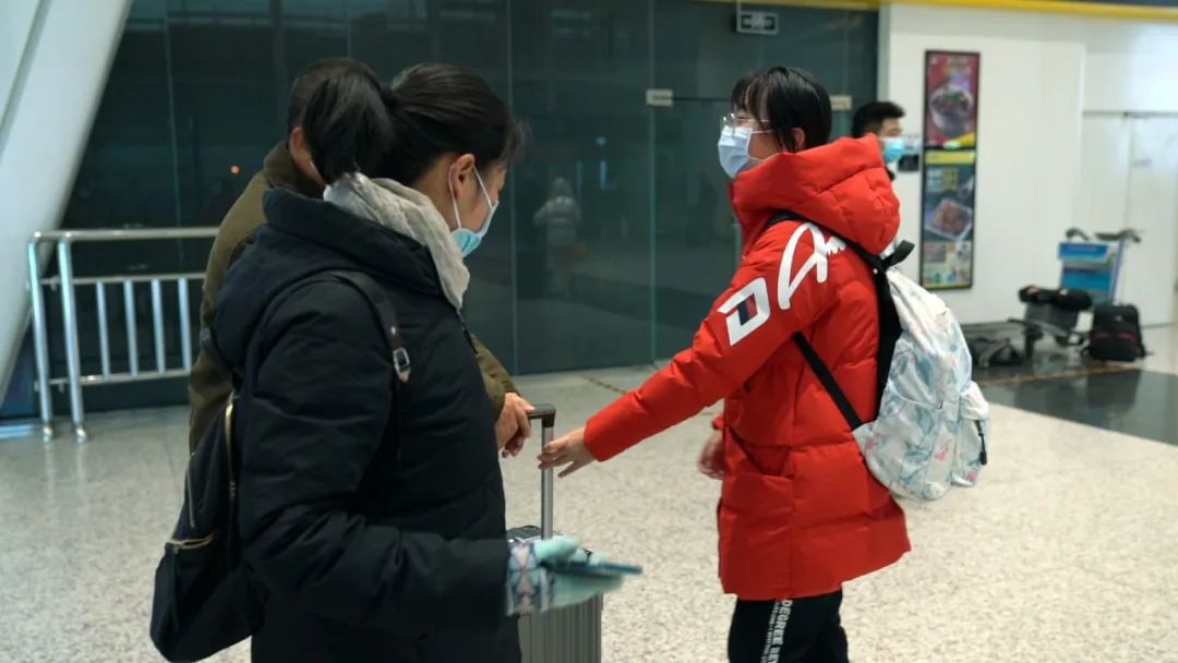 记录平凡重返武汉天河机场见证那些离别与重逢