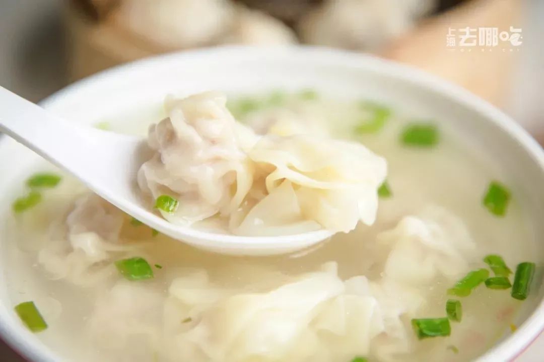 要說那一碗餛飩,全國各地皆有還真沒什麼稀奇,四川叫