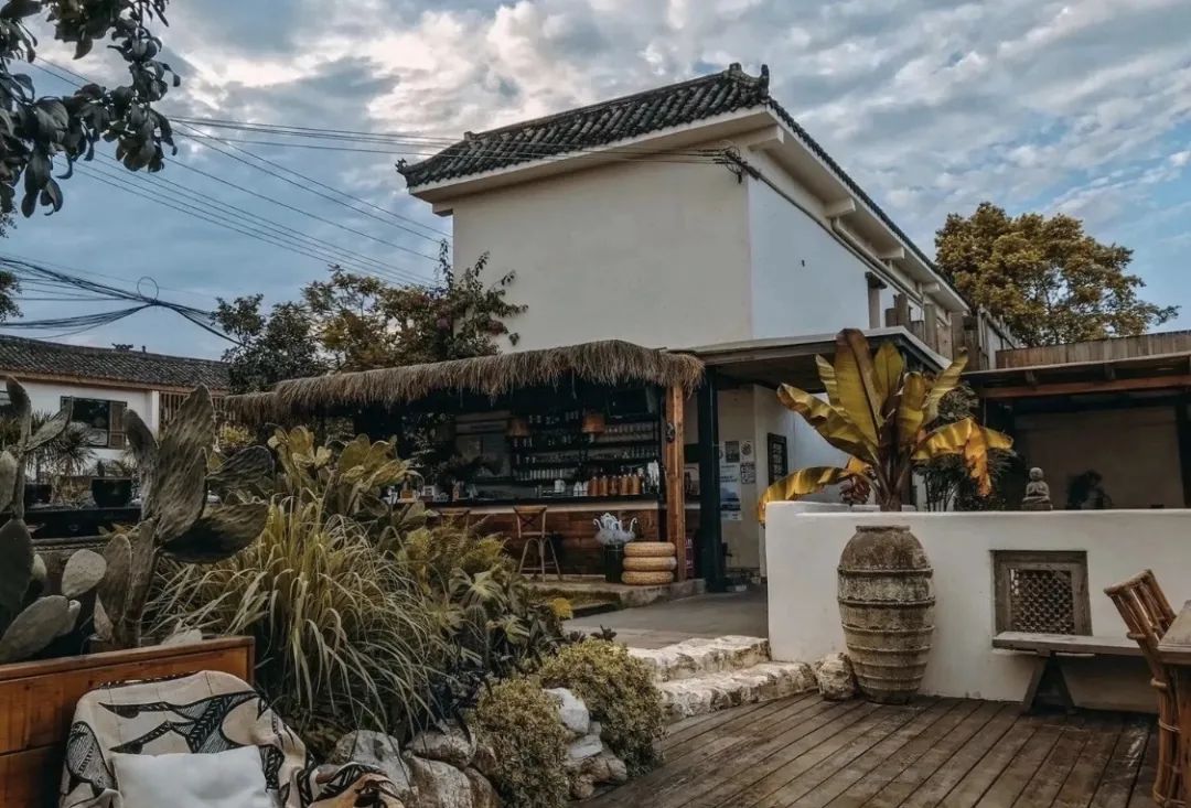 年味浓浓来花乡农居赏年宵花吃团年饭