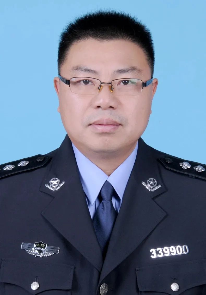 杨律俊 庆元县人民法院执行局副局长(主持工作)