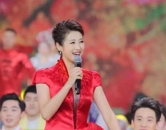 特别策划中传人与春晚的故事期待你来开启